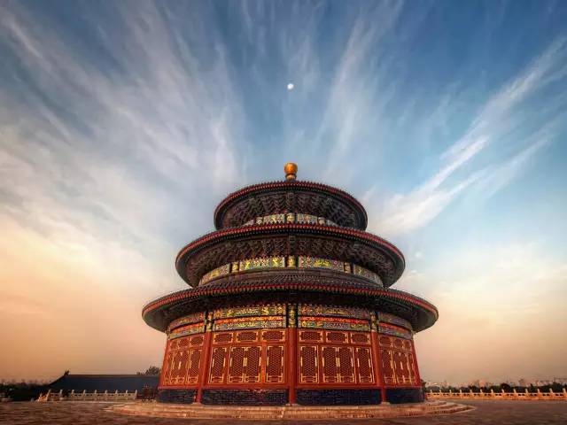 北京盛会，尊敬领导与观众共聚一堂